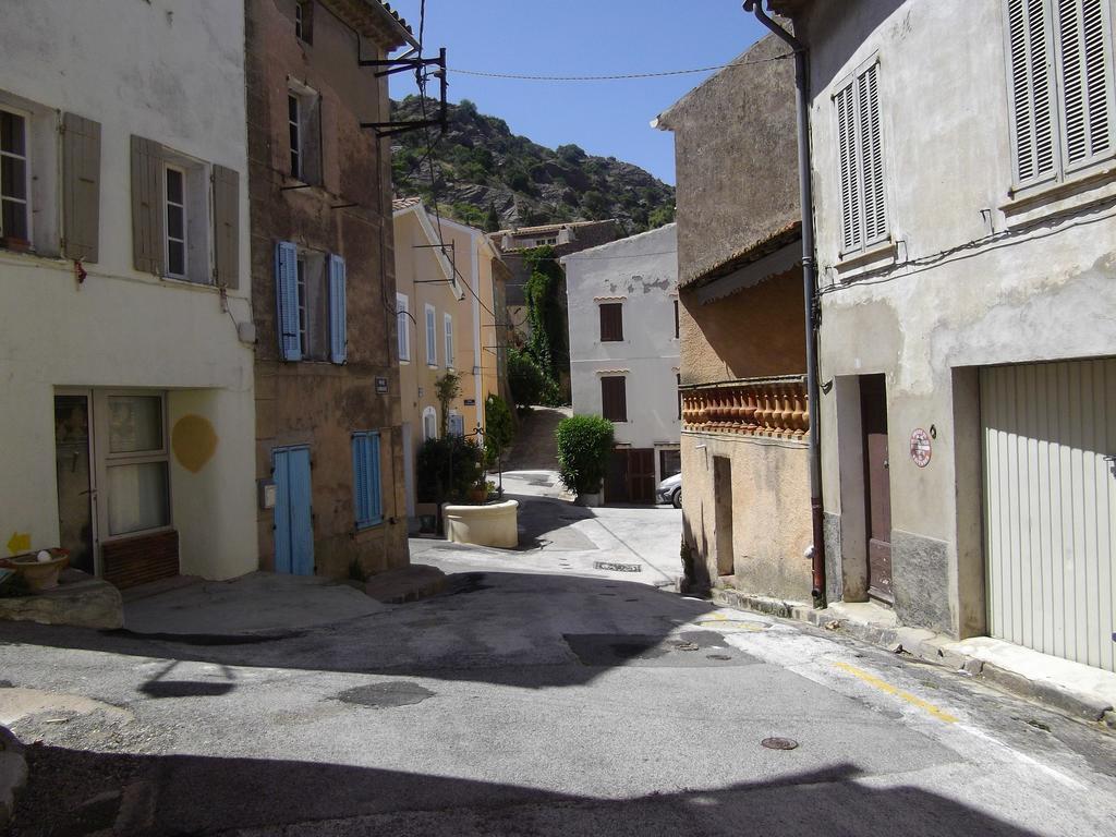 The Nut House Villa La Garde-Freinet Exterior photo